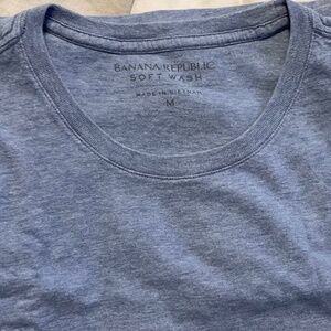 Banana Republic Medium blue tee
